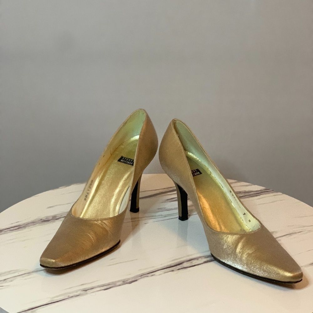 Stuart Weizman 00s Dusty Gold Satin Pumps - Square Toe